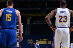 NBA交易大震动！休斯顿火箭与密尔沃基雄鹿重磅交易传闻曝光：保罗加盟雄鹿